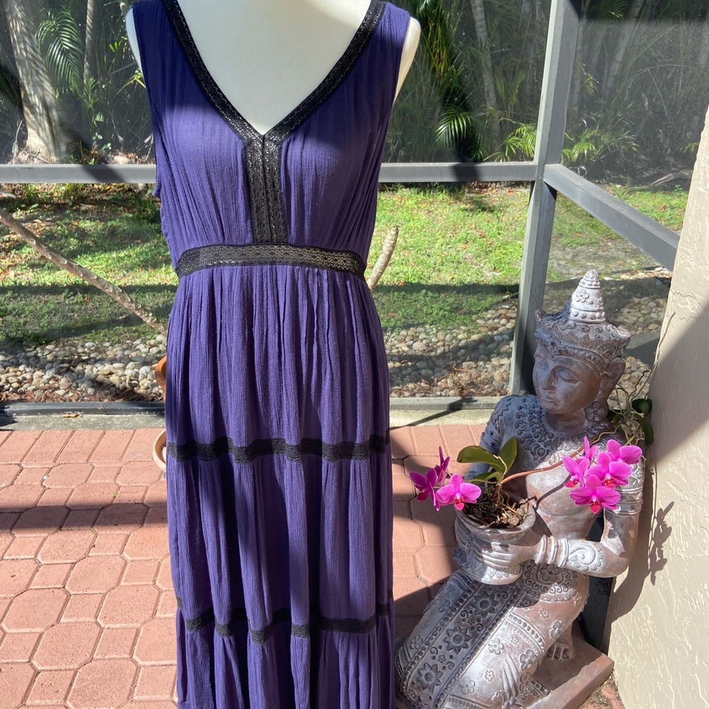 Ella Moss navy with black trim maxi dress (large) - Picture 4 of 15
